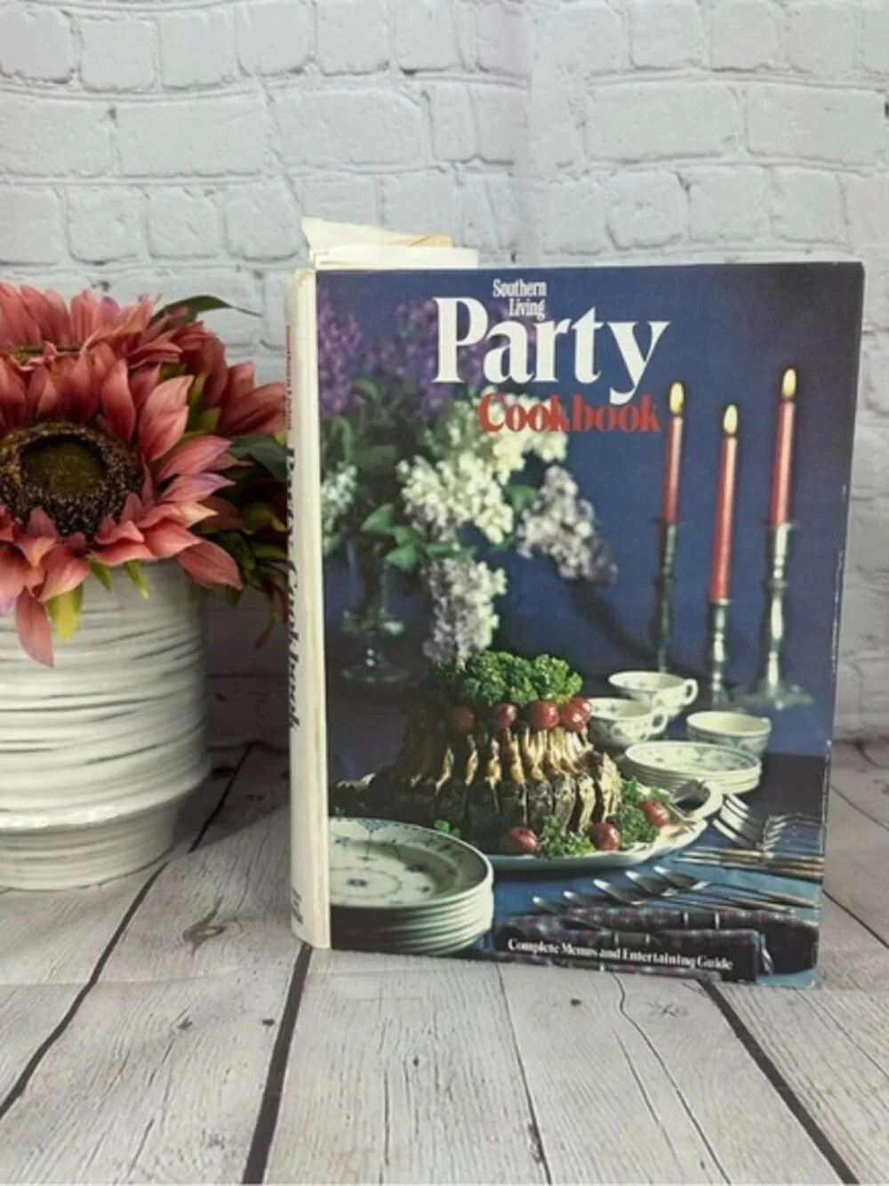 vtg 1972 SOUTHERN LIVING PARTY cookbook farmhouse country cottage retro kitschy